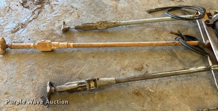 image for item MU9925 (3) hydraulic tampers