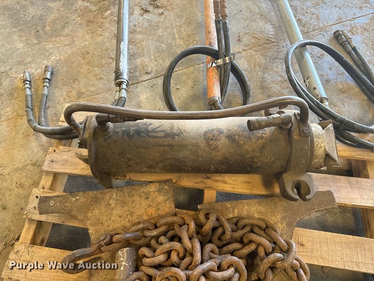 image for item MU9925 (3) hydraulic tampers