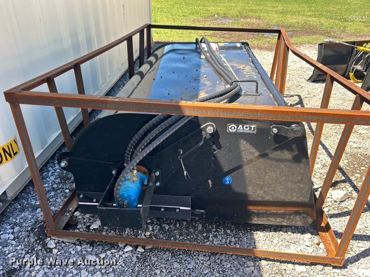 image for item NB9430 2023 Mower King SSBM72 skid steer sweeper