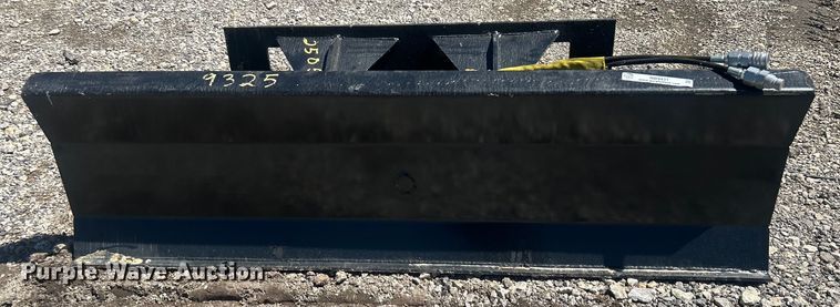 image for item NB9431 Skid steer dozer blade