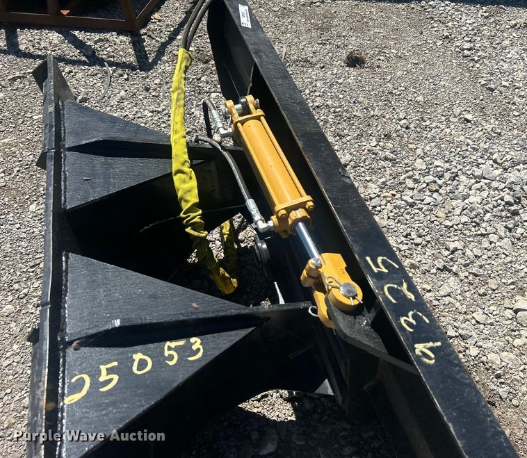 image for item NB9431 Skid steer dozer blade