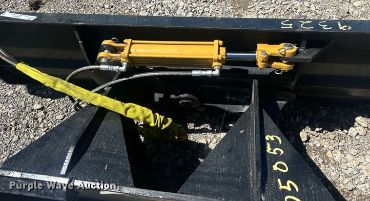 image for item NB9431 Skid steer dozer blade