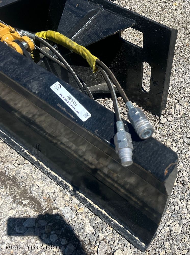 image for item NB9431 Skid steer dozer blade