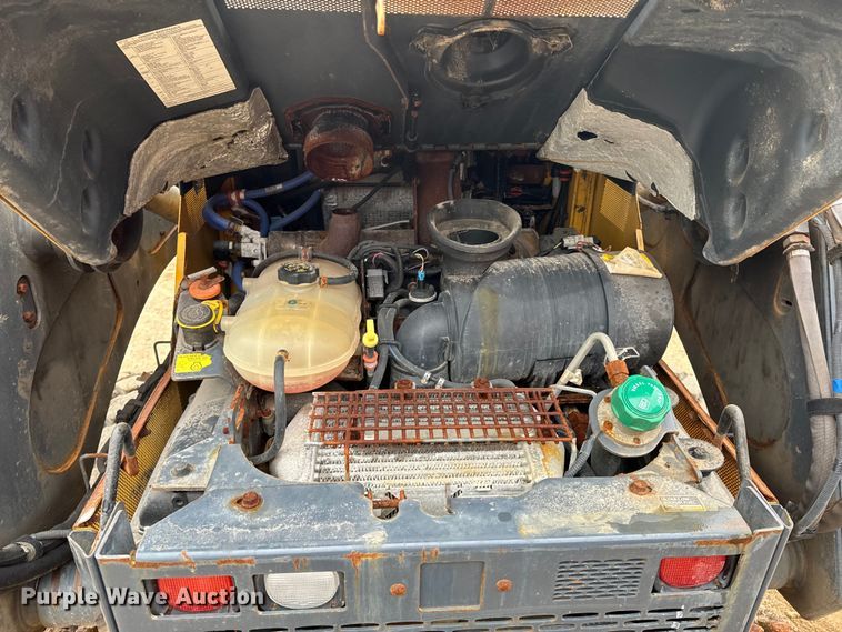 image for item ND9051 2020 John Deere 332G skid steer loader