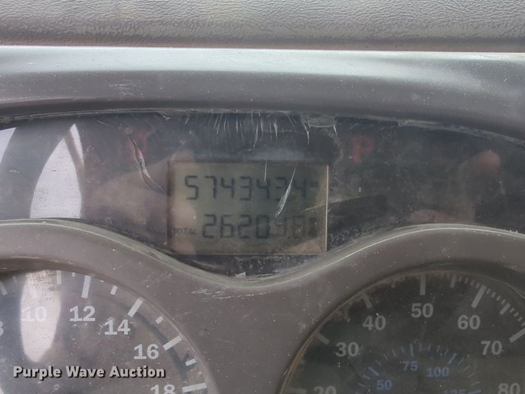 image for item NG9800 2004 Mack CH613 dump truck