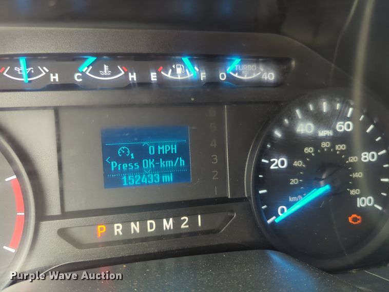 image for item NG9874 2017 Ford  F550 bucket truck