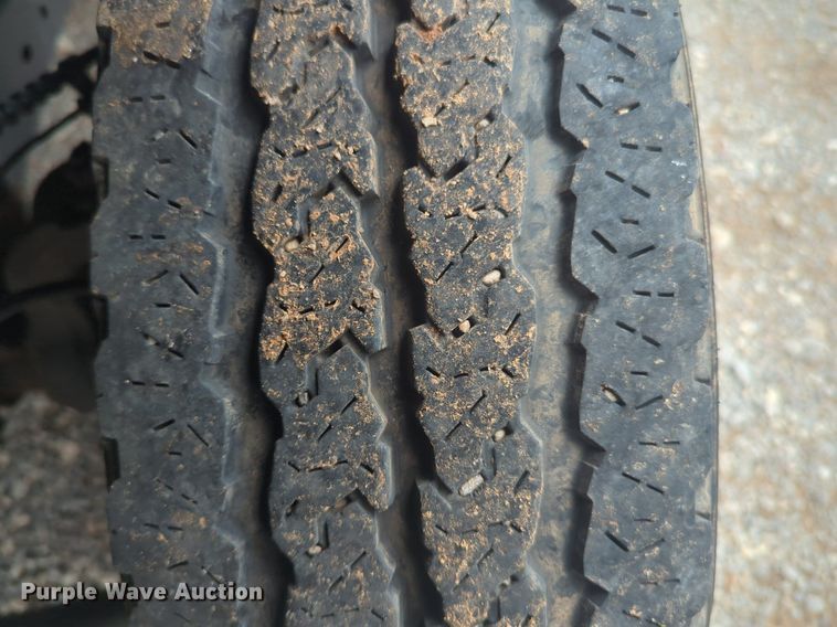 image for item NG9874 2017 Ford  F550 bucket truck