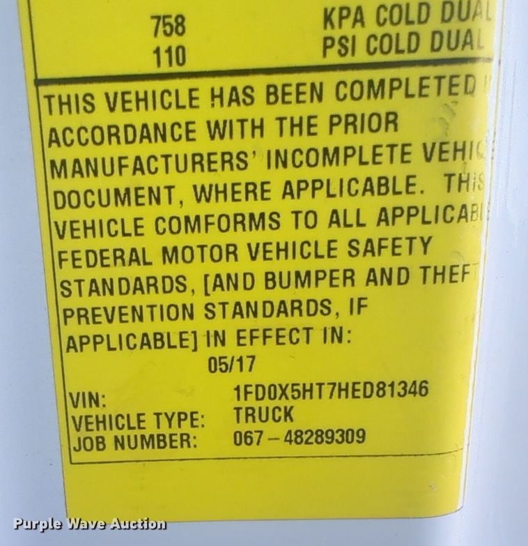 image for item NG9874 2017 Ford  F550 bucket truck