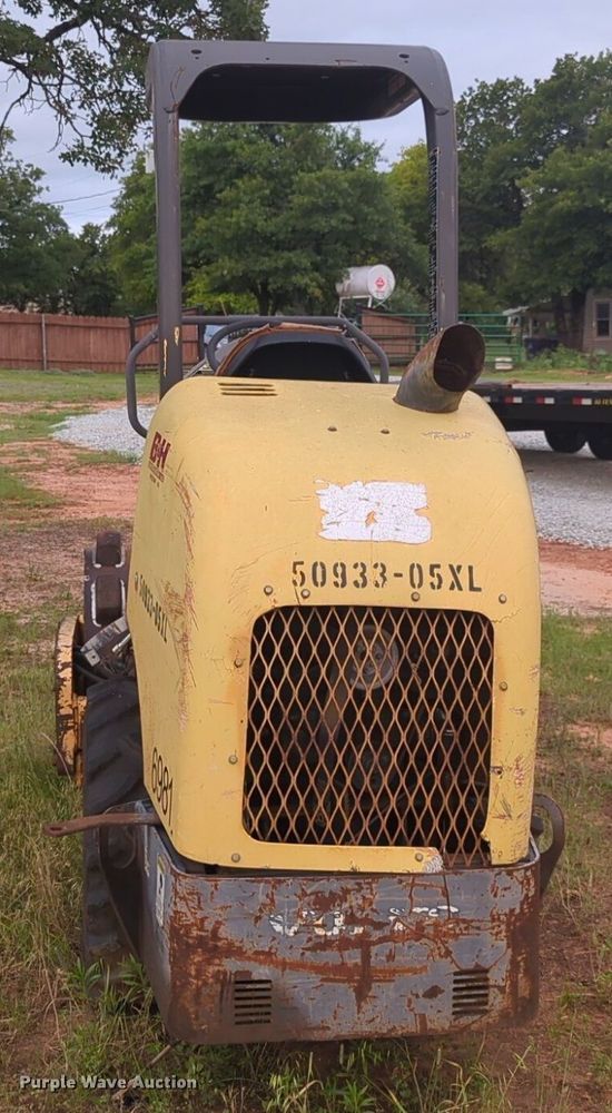 image for item NG9880 2010 Volvo SD25D single drum roller