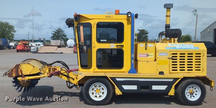 image for item NG9900 Super broom SM80J broom