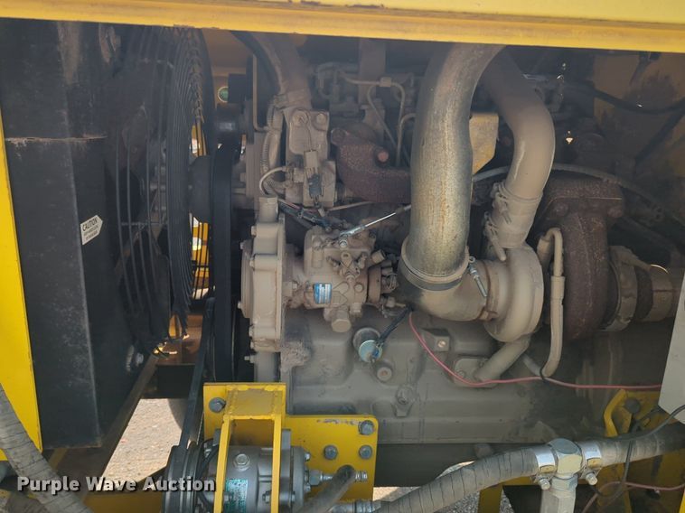 image for item NG9900 Super broom SM80J broom