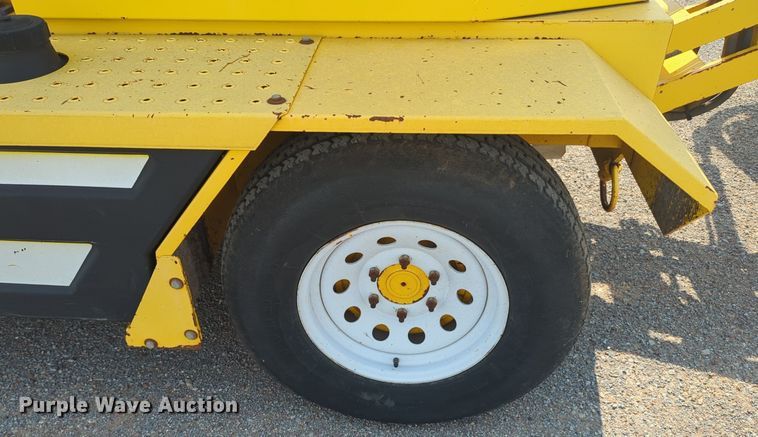 image for item NG9900 Super broom SM80J broom