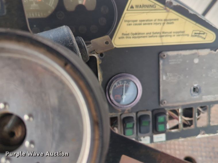 image for item NG9902 Ingersoll Rand  DD-138HF double drum vibratory roller