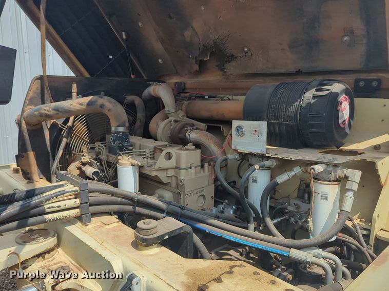 image for item NG9902 Ingersoll Rand  DD-138HF double drum vibratory roller