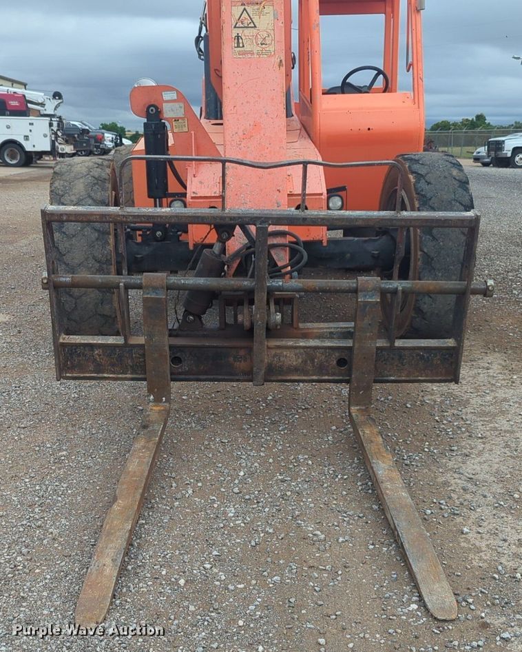 image for item NG9903 2012 JLG SkyTrak  6042 telehandler