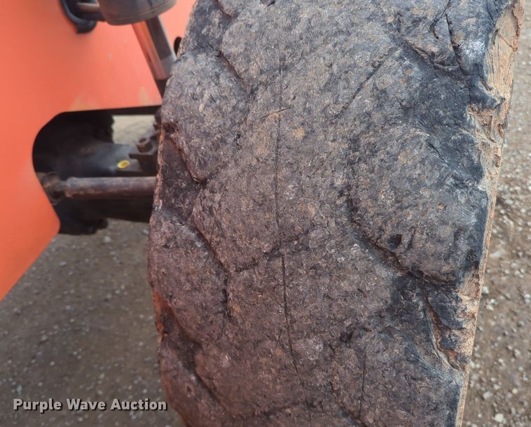 image for item NG9903 2012 JLG SkyTrak  6042 telehandler