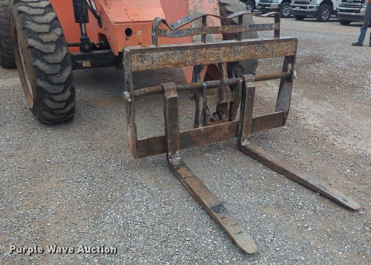 image for item NG9904 2005 JLG SkyTrak 6042 telehandler