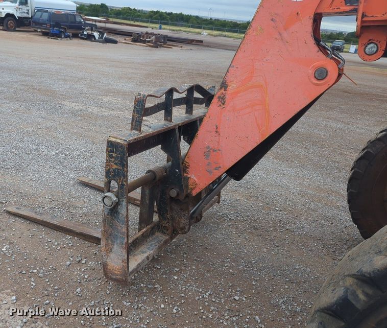image for item NG9904 2005 JLG SkyTrak 6042 telehandler