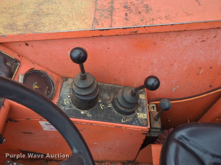 image for item NG9904 2005 JLG SkyTrak 6042 telehandler