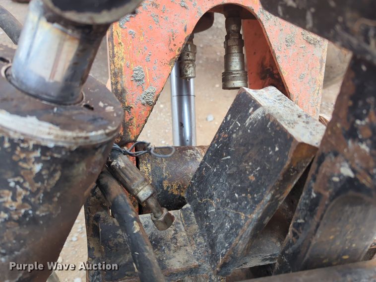 image for item NG9905 2005 JLG SkyTrak 6042 telehandler