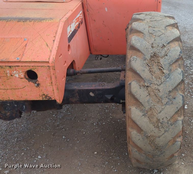 image for item NG9905 2005 JLG SkyTrak 6042 telehandler