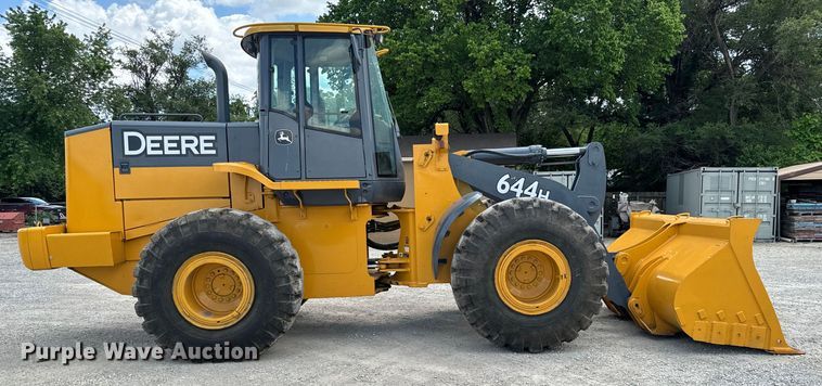 image for item NL9862 1998 John Deere 644H wheel loader