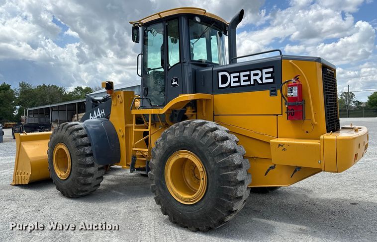 image for item NL9862 1998 John Deere 644H wheel loader