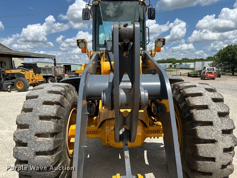 image for item NL9862 1998 John Deere 644H wheel loader
