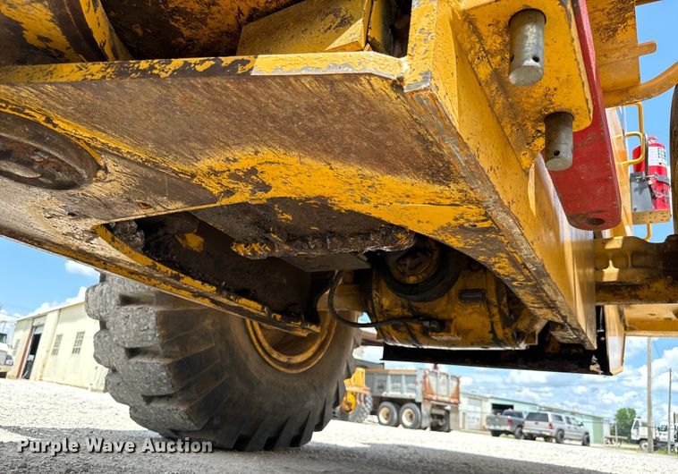 image for item NL9862 1998 John Deere 644H wheel loader