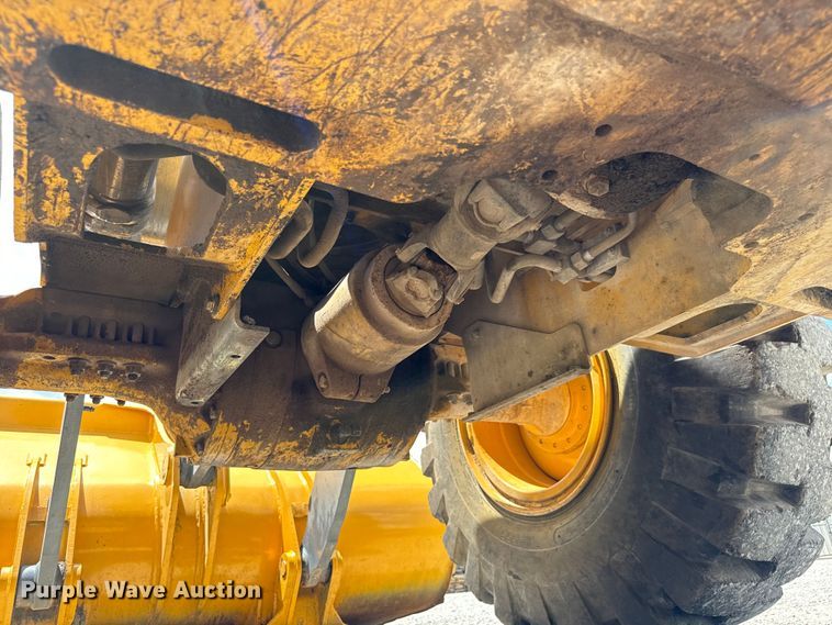 image for item NL9862 1998 John Deere 644H wheel loader