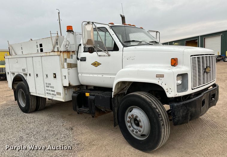 image for item NL9868 1993 Chevrolet  Kodiak C6500 utility / service truck with reel carrier