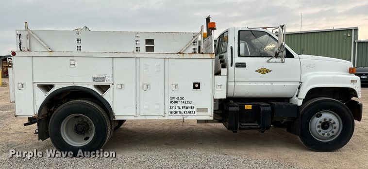 image for item NL9868 1993 Chevrolet  Kodiak C6500 utility / service truck with reel carrier