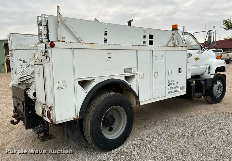 image for item NL9868 1993 Chevrolet  Kodiak C6500 utility / service truck with reel carrier