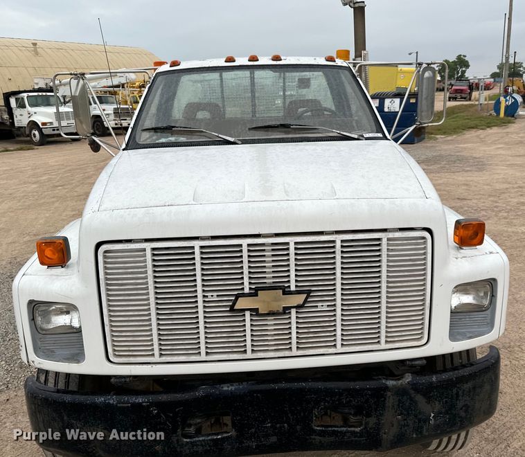 image for item NL9868 1993 Chevrolet  Kodiak C6500 utility / service truck with reel carrier