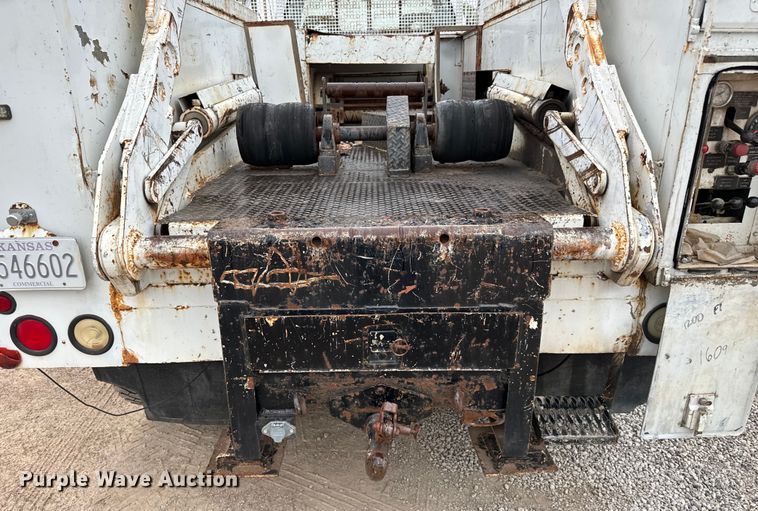 image for item NL9868 1993 Chevrolet  Kodiak C6500 utility / service truck with reel carrier