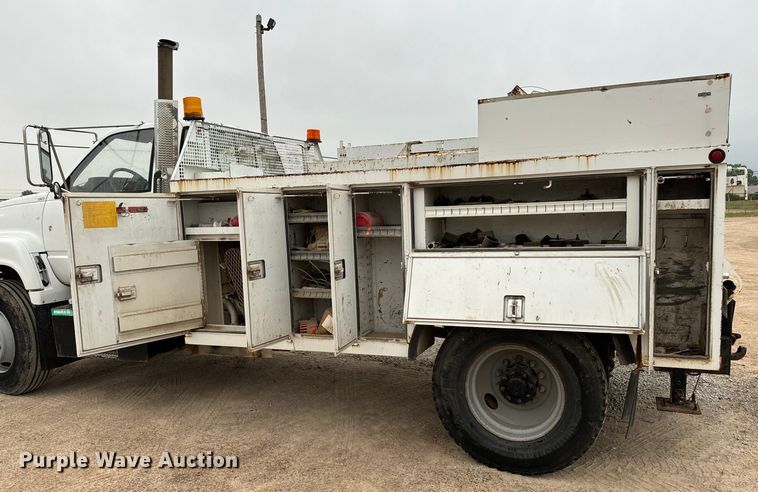 image for item NL9868 1993 Chevrolet  Kodiak C6500 utility / service truck with reel carrier