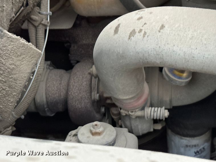 image for item NL9868 1993 Chevrolet  Kodiak C6500 utility / service truck with reel carrier