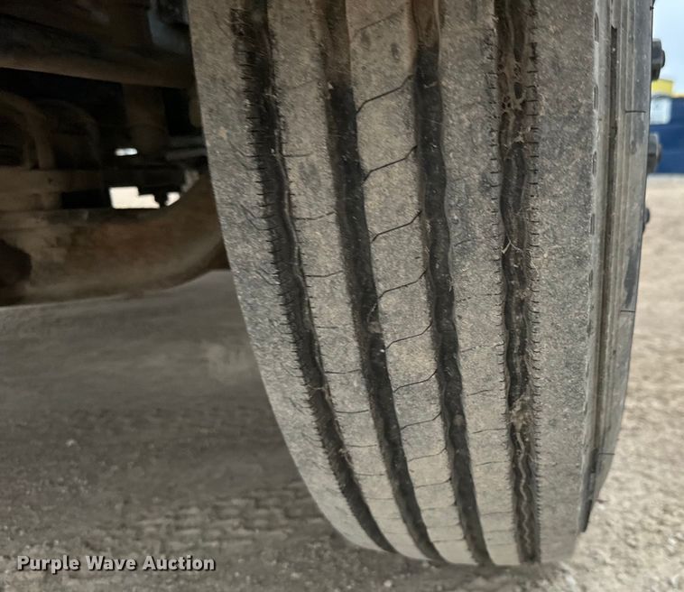 image for item NL9868 1993 Chevrolet  Kodiak C6500 utility / service truck with reel carrier