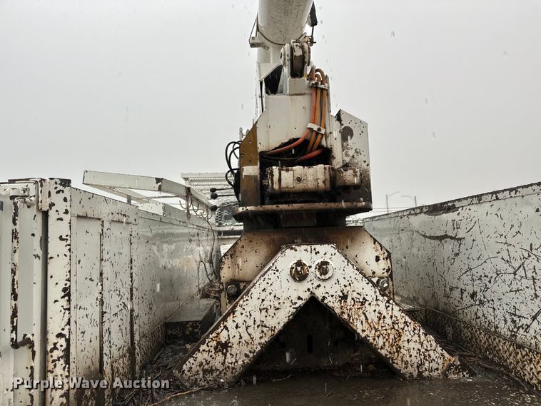 image for item NL9870 1990 Ford F700 bucket truck