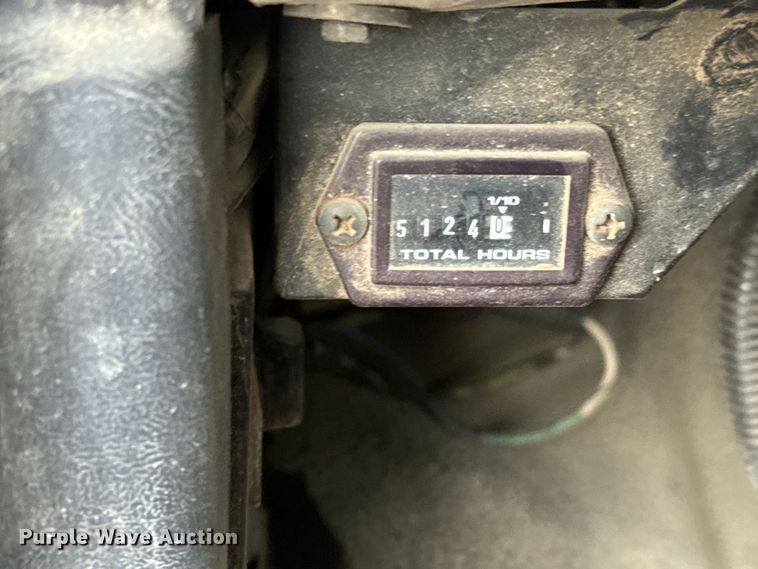 image for item NL9871 1995 Ford F700 digger derrick truck