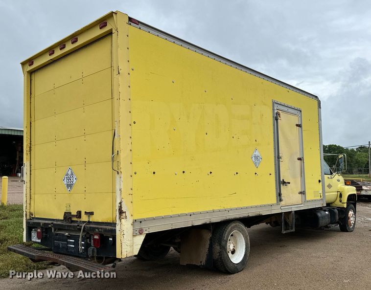 image for item NL9874 1992 GMC TopKick C5500 box truck
