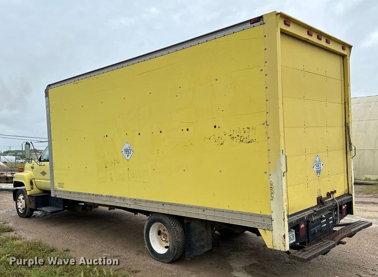 image for item NL9874 1992 GMC TopKick C5500 box truck