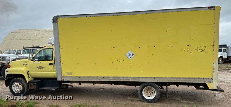image for item NL9874 1992 GMC TopKick C5500 box truck
