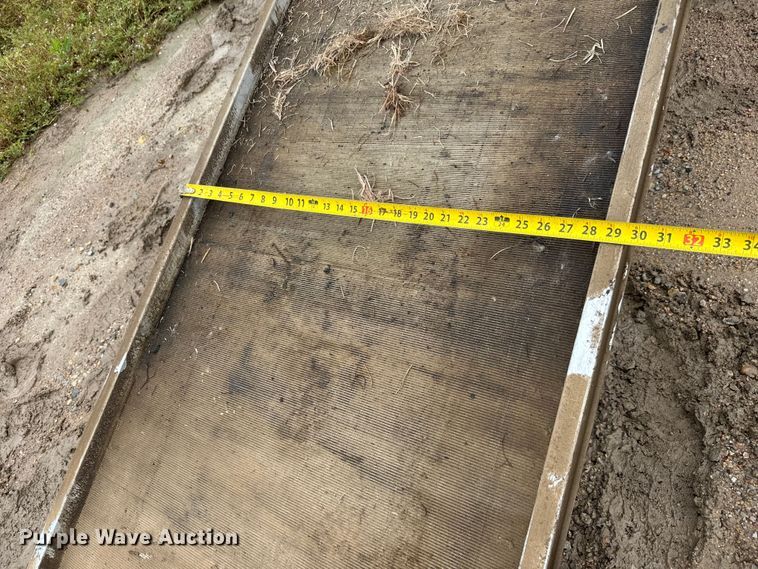 image for item NL9874 1992 GMC TopKick C5500 box truck