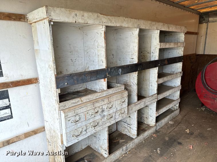 image for item NL9874 1992 GMC TopKick C5500 box truck