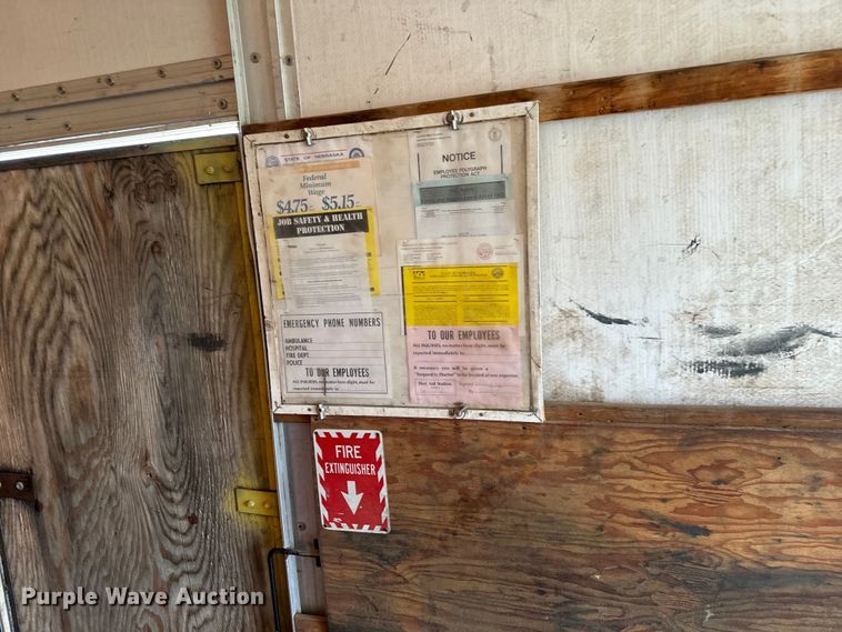 image for item NL9874 1992 GMC TopKick C5500 box truck