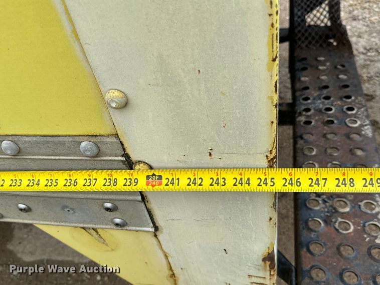 image for item NL9874 1992 GMC TopKick C5500 box truck