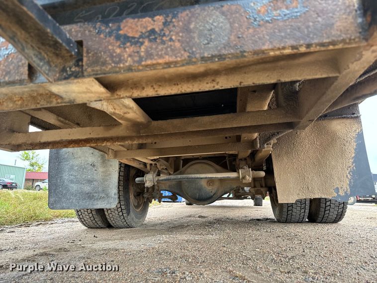 image for item NL9874 1992 GMC TopKick C5500 box truck