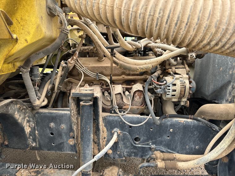 image for item NL9874 1992 GMC TopKick C5500 box truck