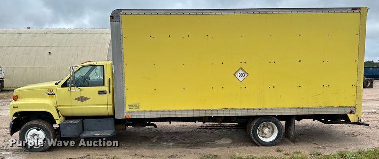 image for item NL9875 1992 GMC TopKick C5500 box truck